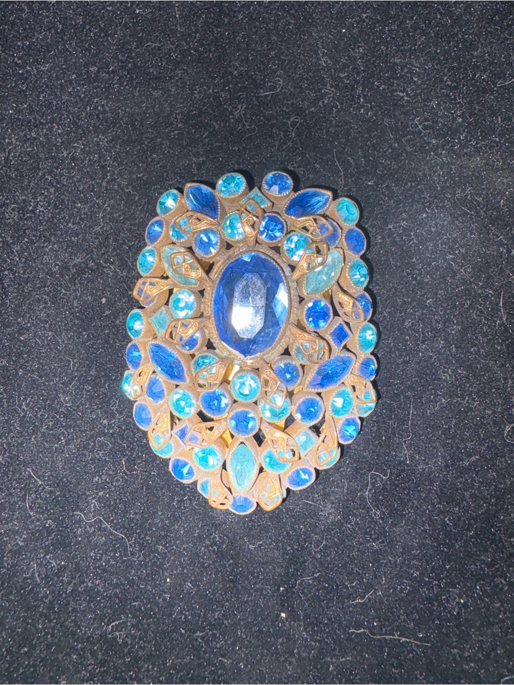 Blue Vintage-Style Crystal Clip
